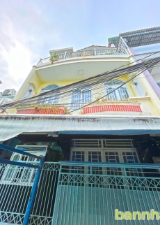 Nhà 2 lầu hẻm 1247 Huỳnh Tấn Phát, Phường Phú Thuận, Quận 7