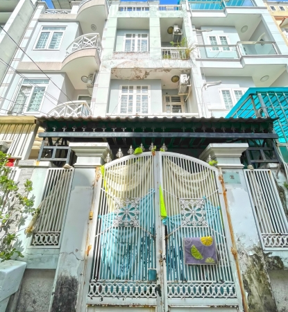 Hàng hiếm - Nhà 2 lầu Hẻm 458 Huỳnh Tấn Phát, Phường Bình Thuận, Quận 7