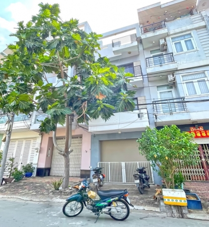 Cho thuê nhà 3 lầu Đường 16m KDC Nam Long Phú Thuận, Quận 7