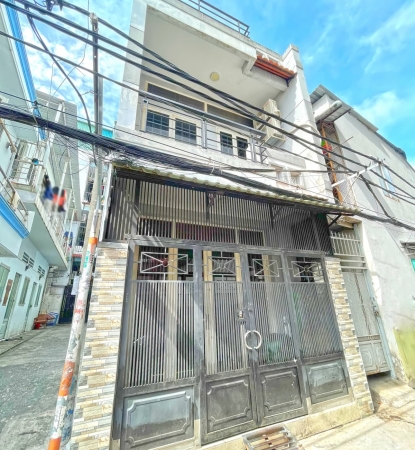 Kẹt vốn bán nhà 1 lầu hẻm 3m Huỳnh Tấn Phát, Phường Tân Thuận Tây, Quận 7