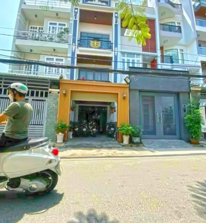 Giá hot! Nhà 2 lầu hẻm xe hơi Nguyễn Văn Quỳ, Phường Phú Thuận, Quận 7