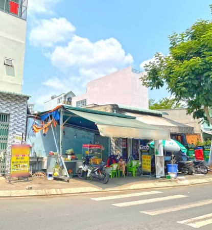 Cho thuê nhà cấp 4 mặt tiền Phạm Thị Ba, Phú Thuận, Quận 7
