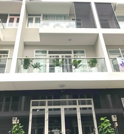 Cho thuê nhà 3 lầu mới 100% mặt tiền Đường 10m Lê Thị Chợ, Quận 7