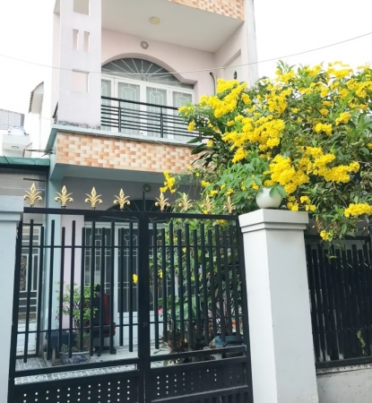 Bán nhà 1 lầu mặt tiền HXH Huỳnh Tấn Phát, Phường Phú Thuận, Quận 7