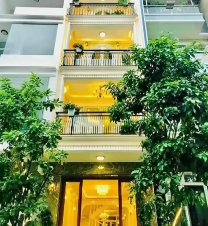 Cho thuê nhà phố 3 lầu ST mặt tiền Đường số Phạm Hữu Lầu, Quận 7