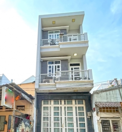Cho thuê nhà 2 lầu Mặt tiền Đường 10m chợ Phú Thuận, Quận 7