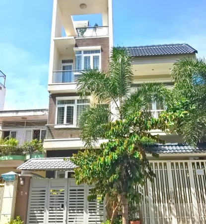 Biệt thự 2 lầu mặt tiền Đường Số Nguyễn Văn Quỳ, Phường Phú Thuận, Quận 7