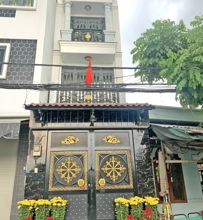 Nhà phố 2 lầu mặt tiền Nguyễn Văn Quỳ, Phường Phú Thuận, Quận 7