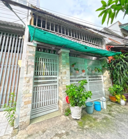 Cần tiền bán gấp nhà 2 lầu HXH Huỳnh Tấn Phát, Phường Bình Thuận, Quận 7