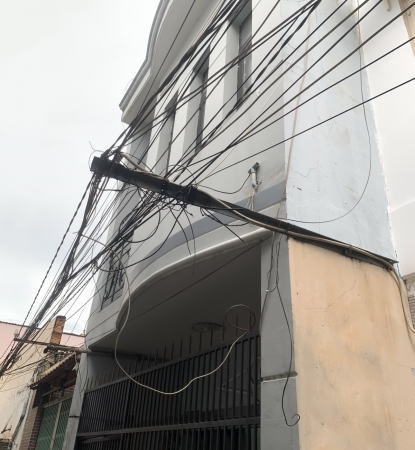 Bán nhà 1 lầu mặt tiền hẻm Nguyễn Văn Quỳ, Phường Phú Thuận, Quận 7