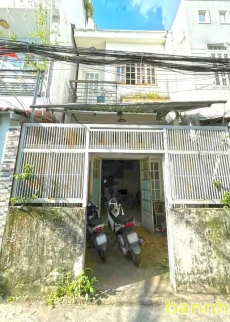 Kẹt vốn bán nhà 2 tầng mặt tiền hẻm 3m Lê Văn Lương, Quận 7