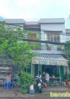 Vị trí đẹp - Nhà 1 lầu mặt tiền Huỳnh Tấn Phát, Thị Trấn Nhà Bè