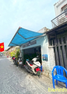 Nhà cấp 4 mặt tiền HXH Huỳnh Tấn Phát, Phường Tân Thuận Tây, Quận 7