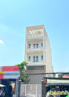 Bán hoặc cho thuê nhà 4 lầu ST mặt tiền Huỳnh Tấn Phát, Phường Phú Mỹ, Quận 7