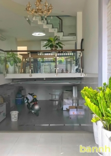 Cần tiền bán gấp nhà Hẻm 279 Lâm Văn Bền, Phường Bình Thuận, Quận 7