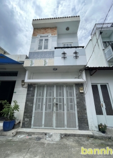 Bán gấp nhà 1 lầu HXH Huỳnh Tấn Phát, Phường Tân Thuận Tây, Quận 7