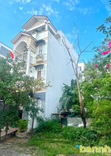 HOT HOT! Lô đất 5x18m mặt tiền Đường số Phạm Hữu Lầu, Quận 7