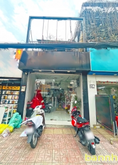 Cho thuê nhà cấp 4 mặt tiền kinh doanh Huỳnh Tấn Phát, Quận 7