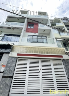 Nhà 2 lầu ST mặt tiền HXH Huỳnh Tấn Phát, Phường Phú Thuận, Quận 7
