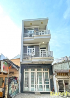 Cho thuê nhà 2 lầu Mặt tiền Đường 10m chợ Phú Thuận, Quận 7