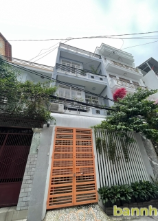 Nhà phố đẹp 2 lầu HXH Huỳnh Tấn Phát, Phường Bình Thuận, Quận 7