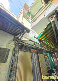Hàng hiếm - Nhà 2 lầu mặt tiền hẻm Đường Số 15, Phường Tân Quy, Quận 7