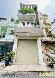 Nhà phố đẹp 2 lầu ST HXH Đường Số 1 Lý Phục Man, Phường Bình Thuận, Quận 7