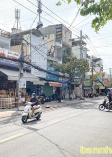 Hot! Nhà 1 lầu mặt tiền KDMB Lâm Văn Bền, Phường Bình Thuận, Quận 7