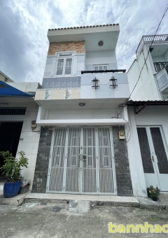 Bán gấp nhà 1 lầu HXH Huỳnh Tấn Phát, Phường Tân Thuận Tây, Quận 7
